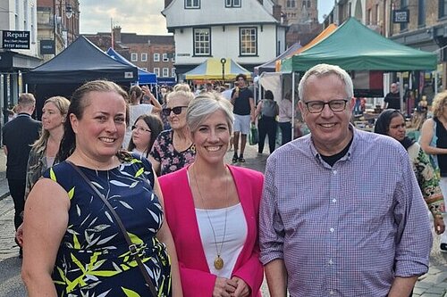 Councillor Jacqui Taylor and Chris White, alongside Daisy Cooper